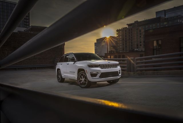 Jeep Grand Cherokee foto 45