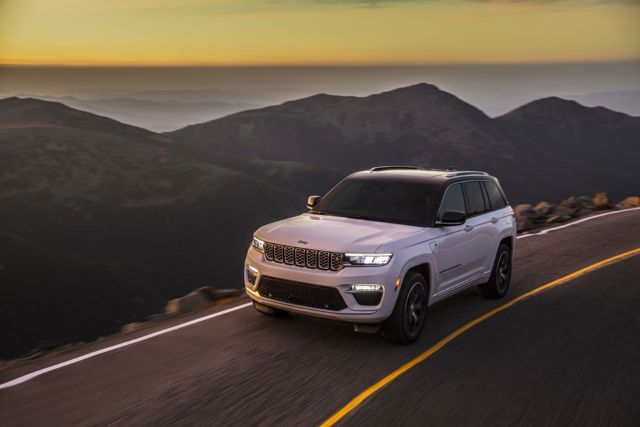 Jeep Grand Cherokee foto 51