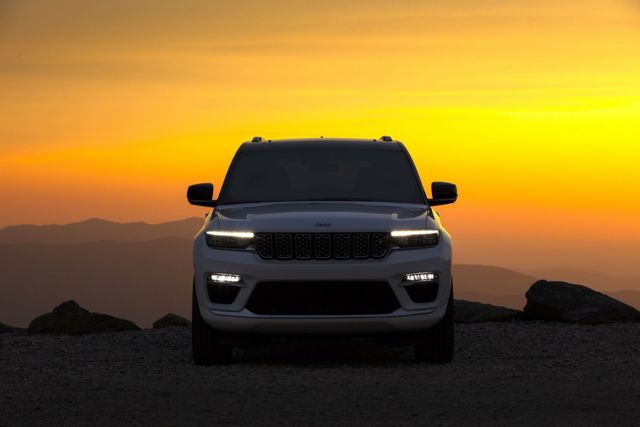 Jeep Grand Cherokee foto 52