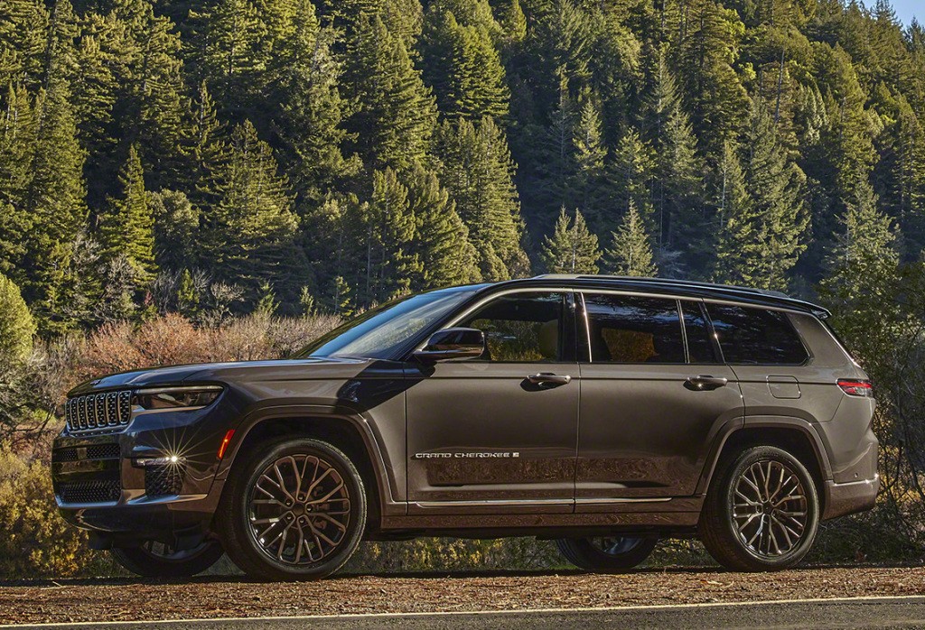 Jeep Grand Cherokee photo 3