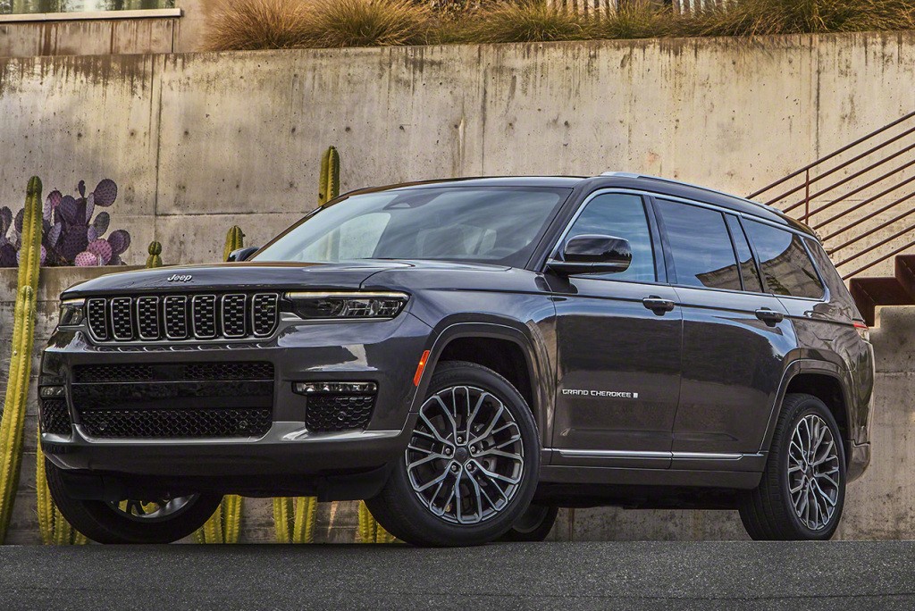 Jeep Grand Cherokee photo 9