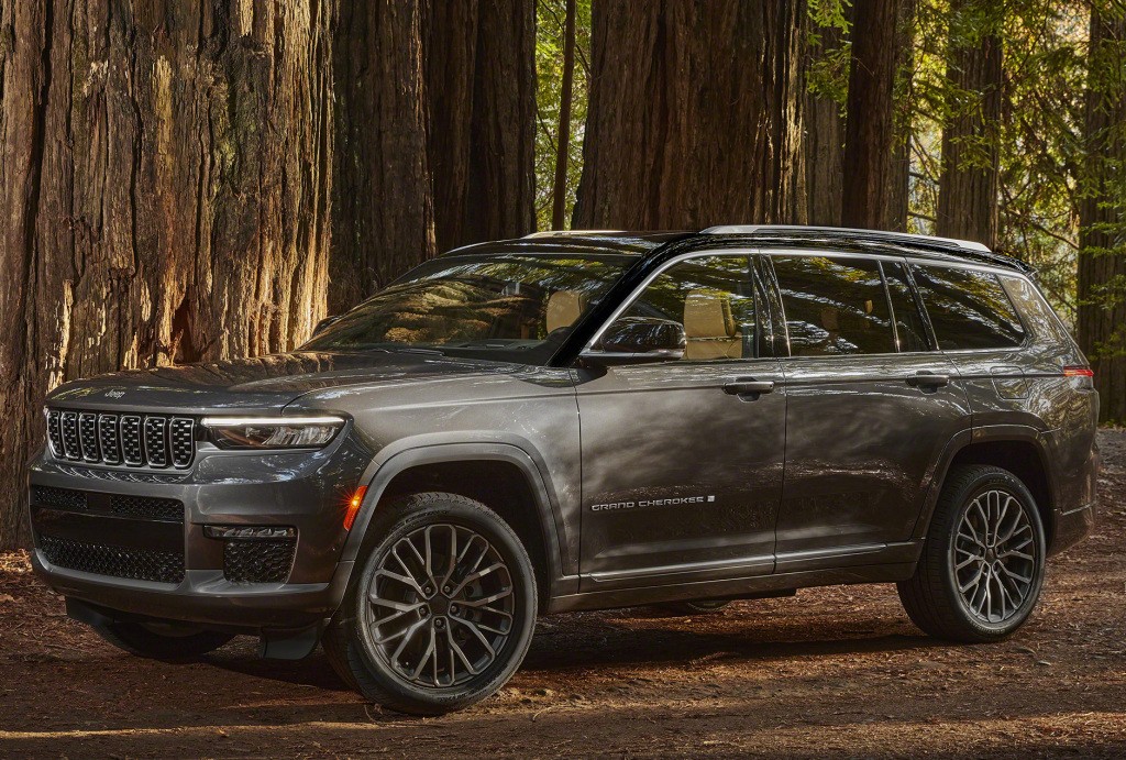 Jeep Grand Cherokee photo 14