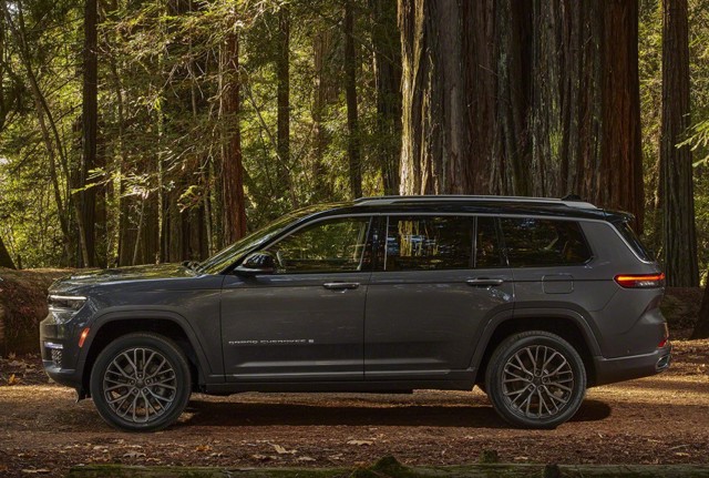 Jeep Grand Cherokee Foto 15