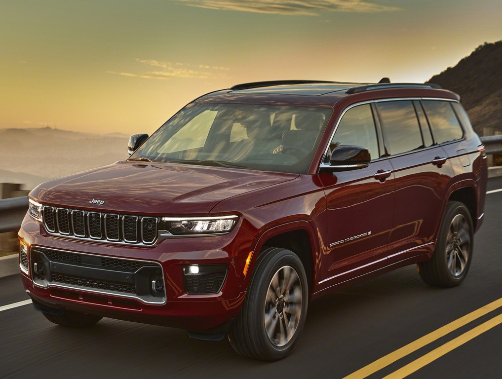 Jeep Grand Cherokee photo 37