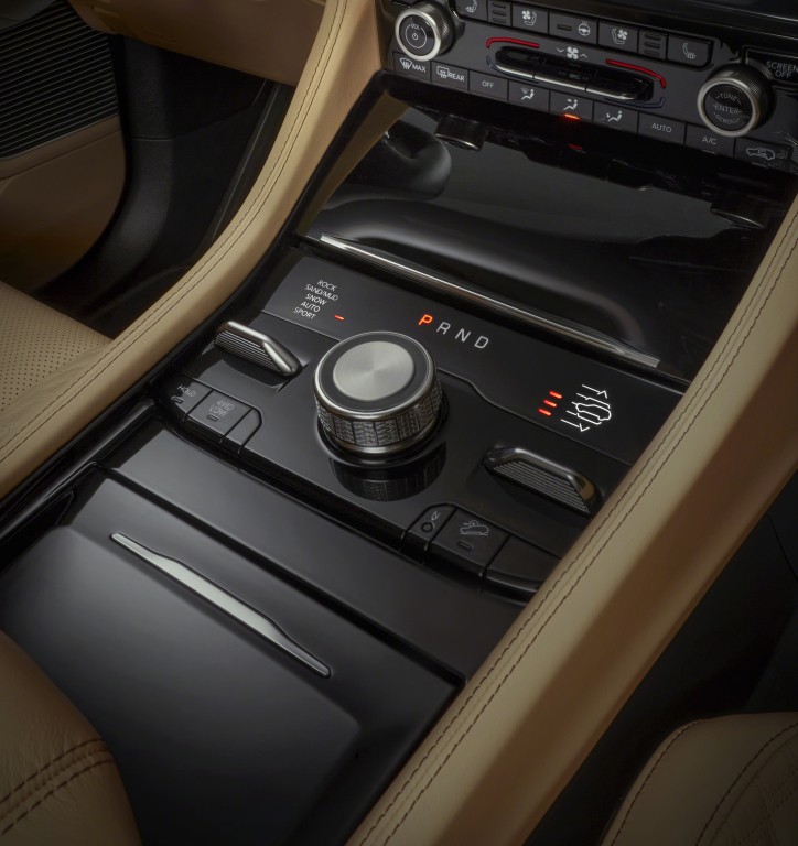 Jeep Grand Cherokee photo 56