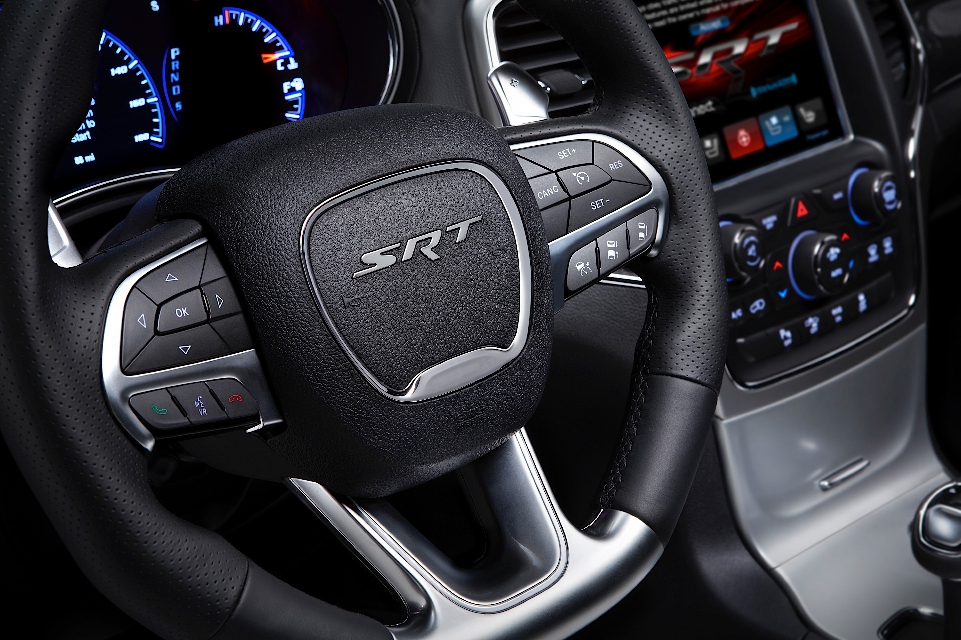 Jeep Grand Cherokee photo 53