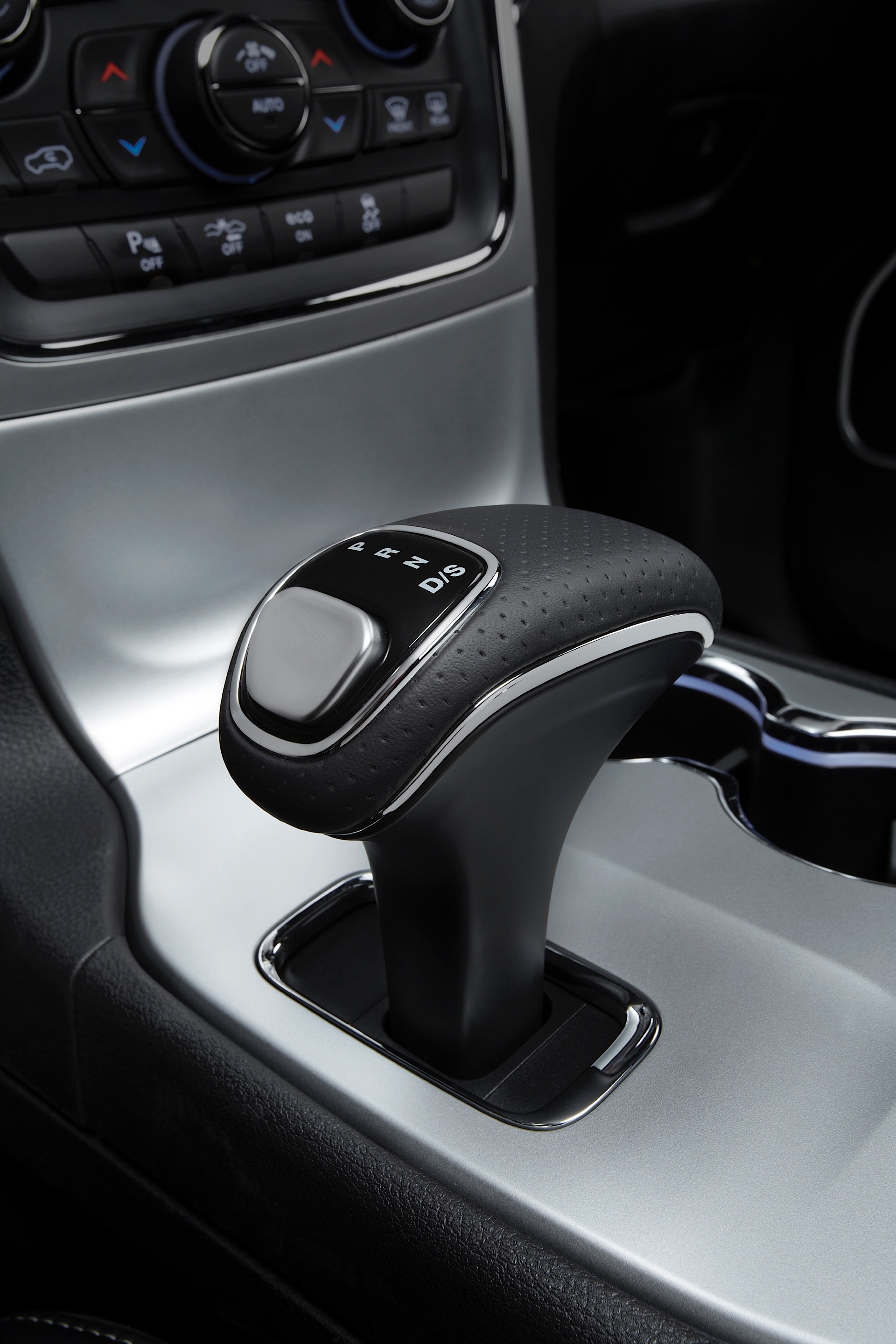 Jeep Grand Cherokee photo 58