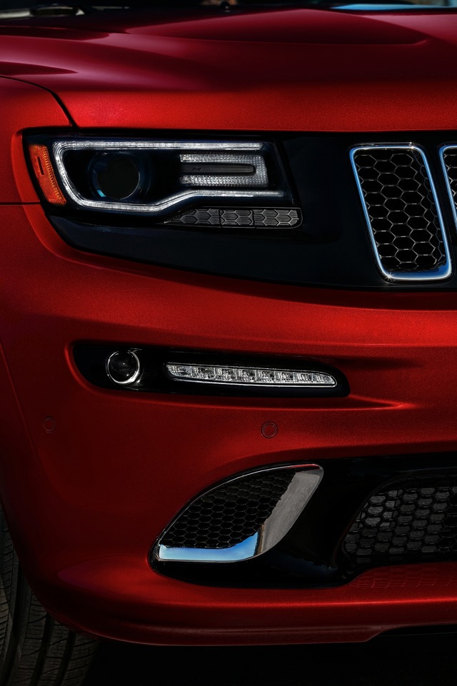 Jeep Grand Cherokee photo 23