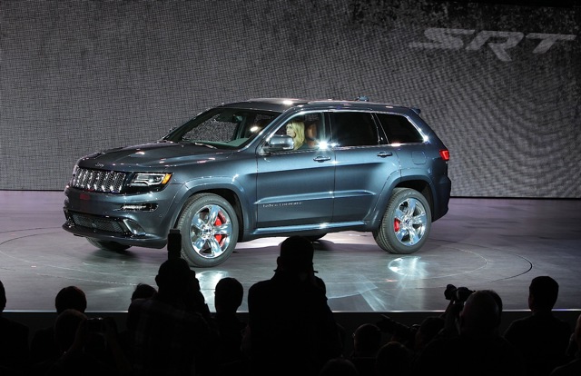 Jeep Grand Cherokee photo 2
