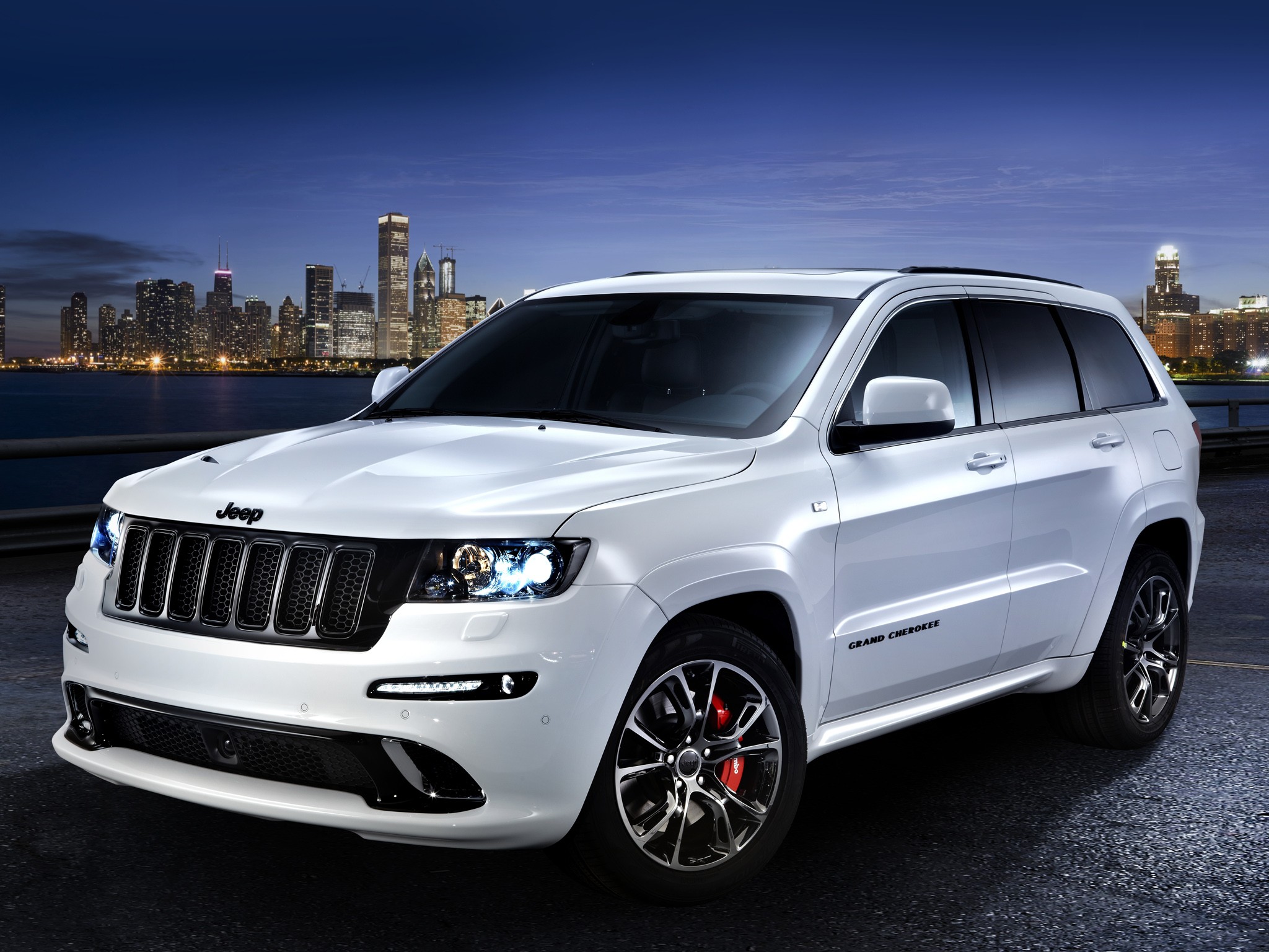 Jeep Grand Cherokee photo 79