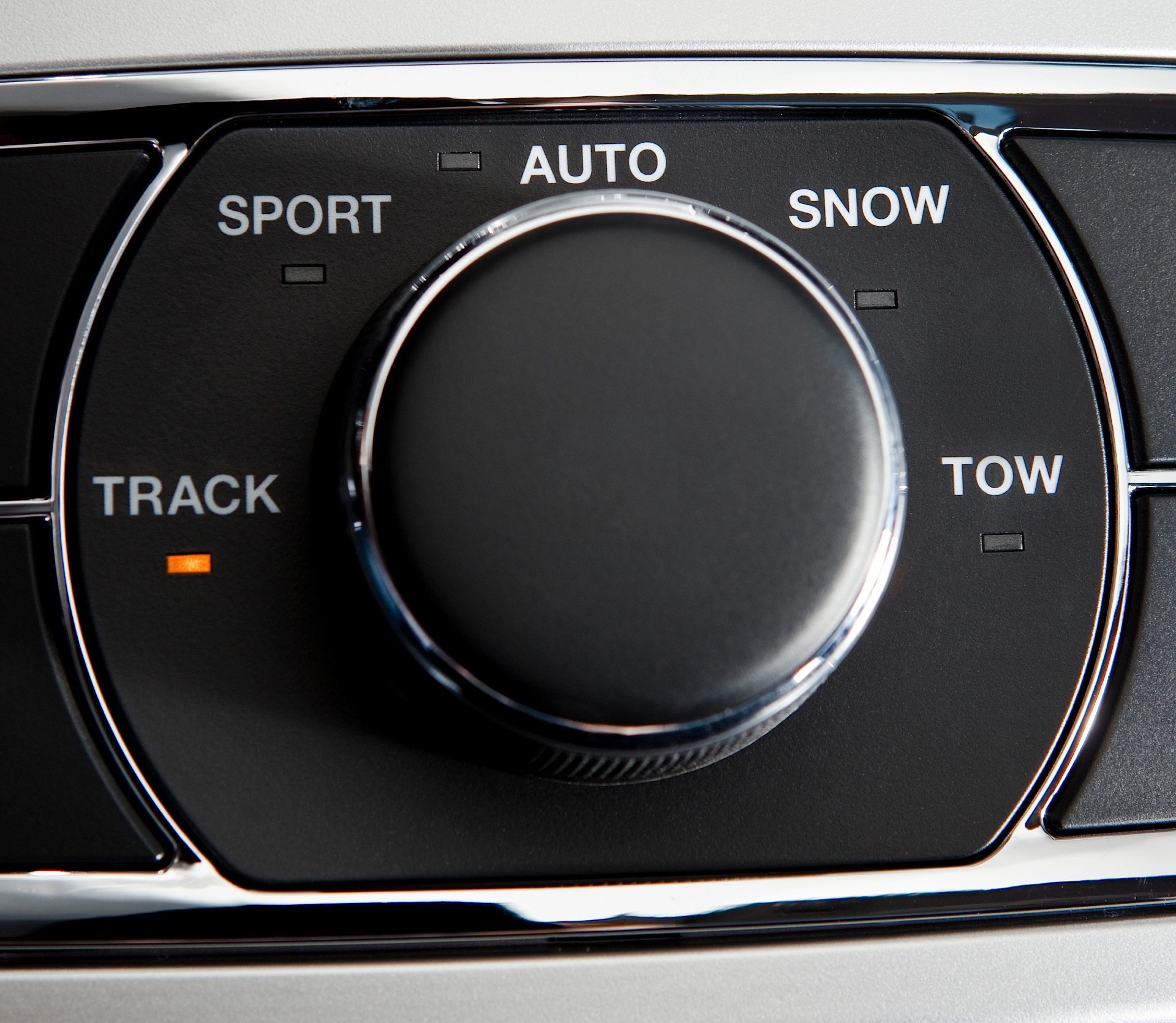 Jeep Grand Cherokee photo 86