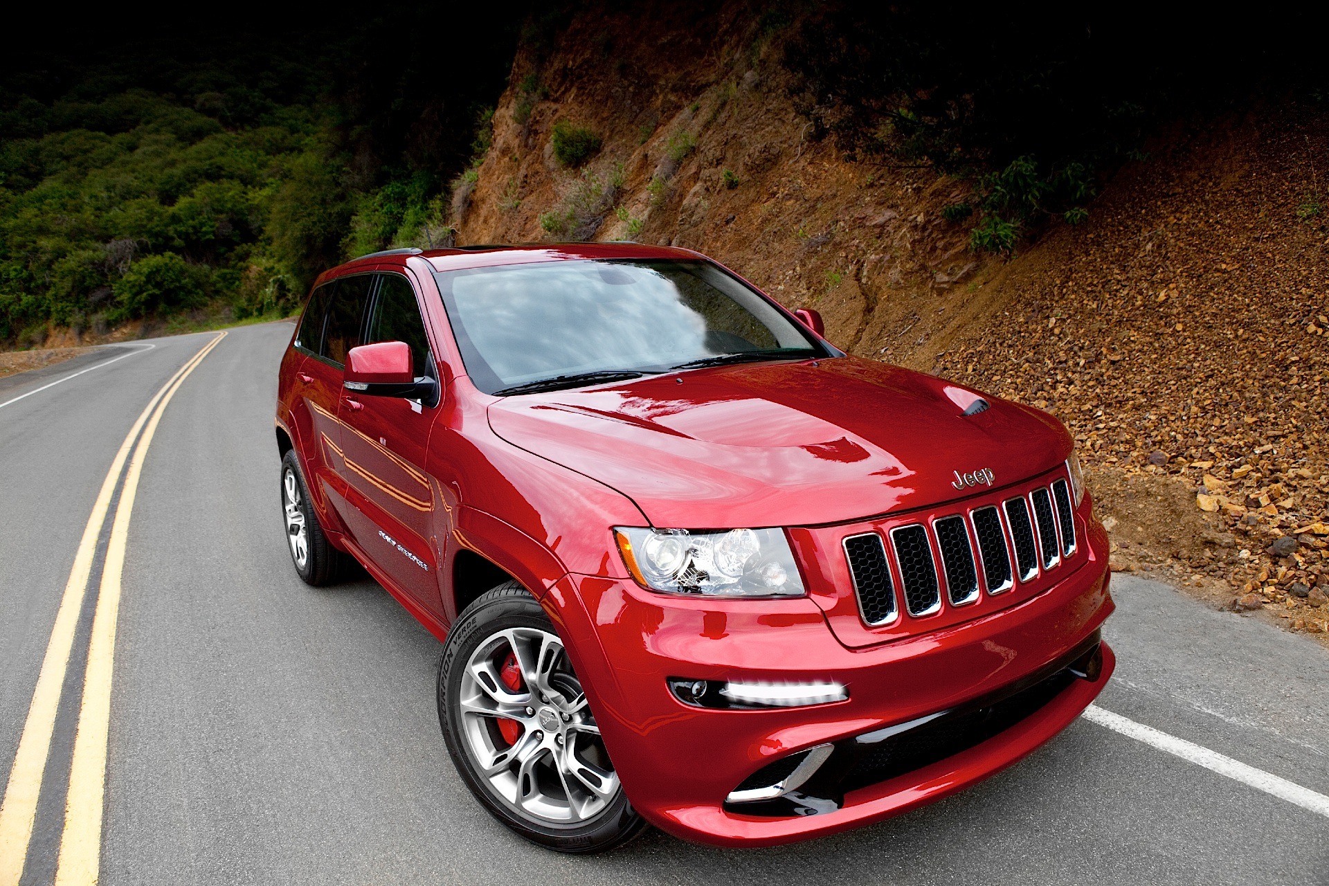 Jeep Grand Cherokee photo 10