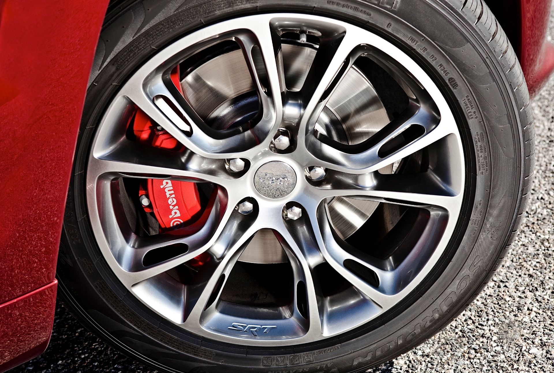 Jeep Grand Cherokee photo 25