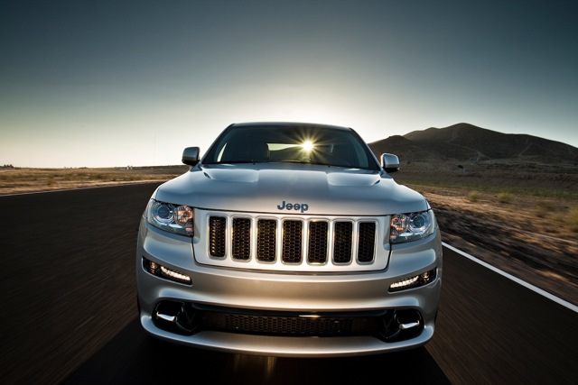 Jeep Grand Cherokee photo 30