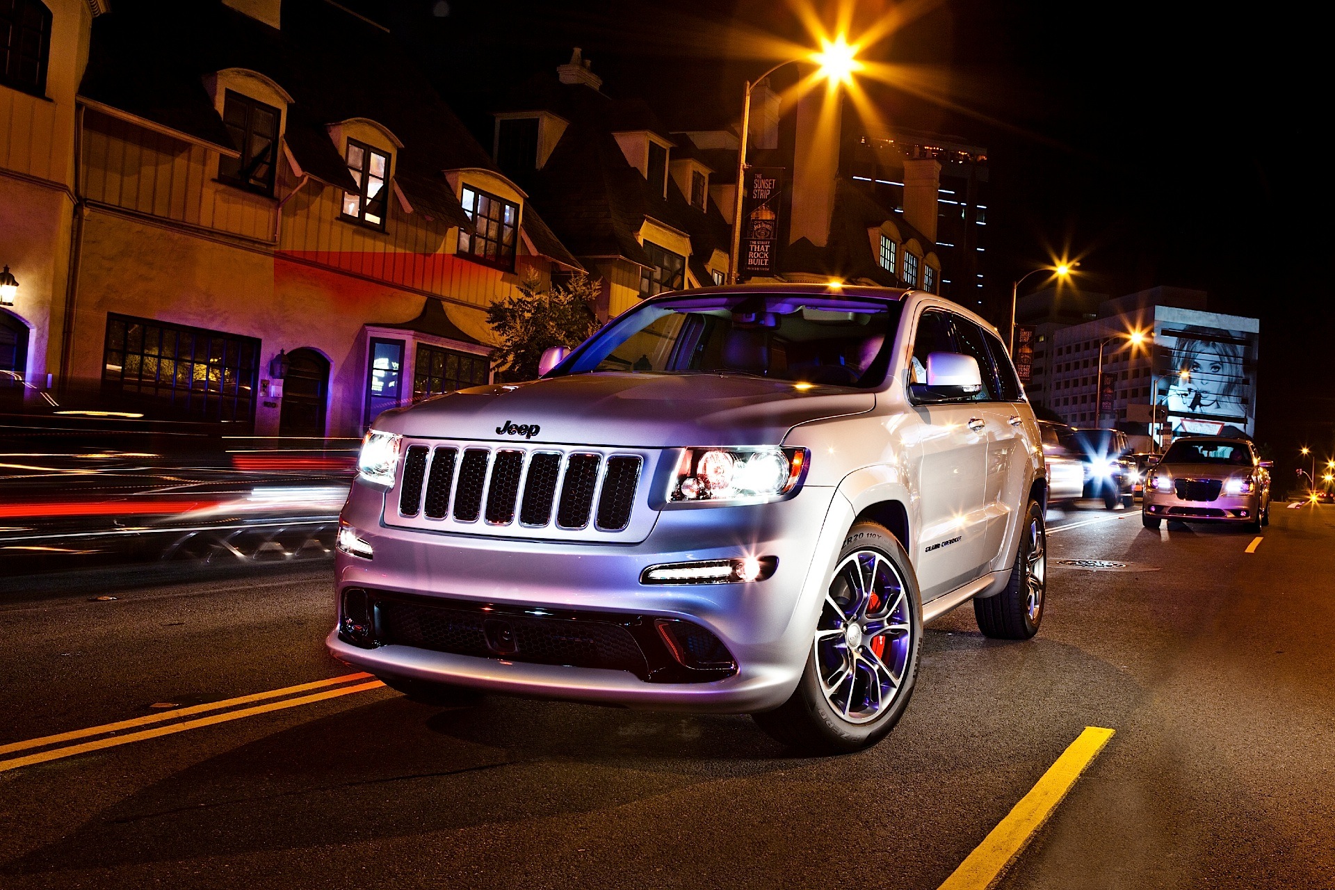Jeep Grand Cherokee photo 36