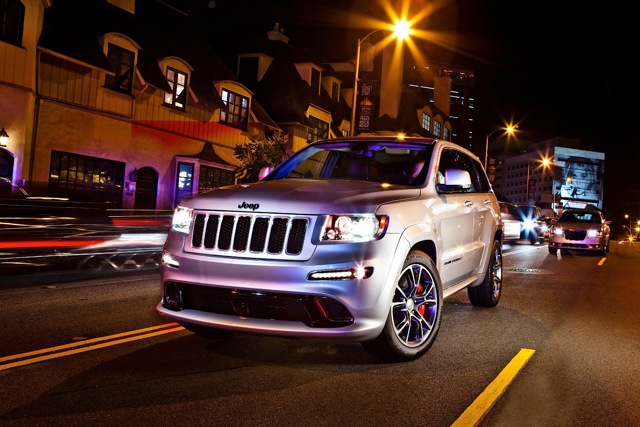 Jeep Grand Cherokee photo 36