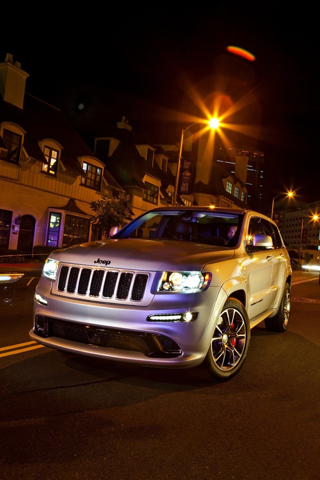 Jeep Grand Cherokee photo 37