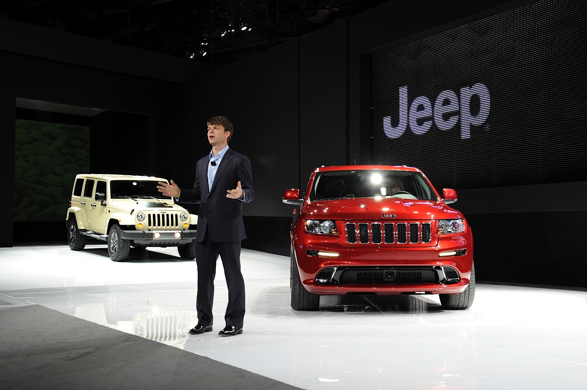 Jeep Grand Cherokee photo 39