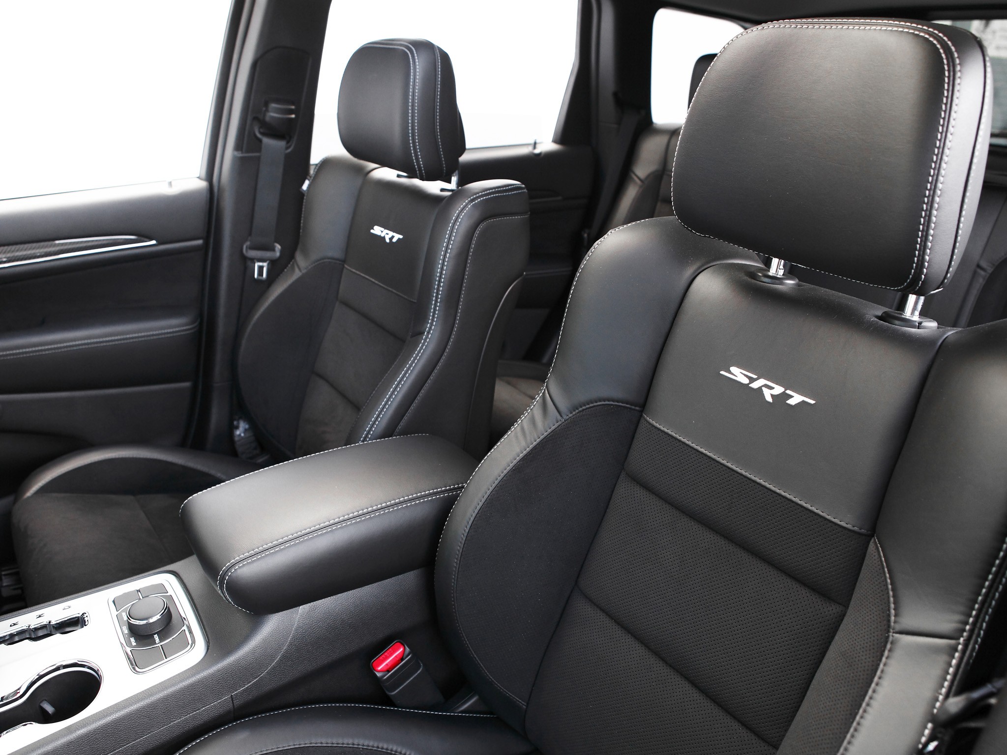 Jeep Grand Cherokee photo 91