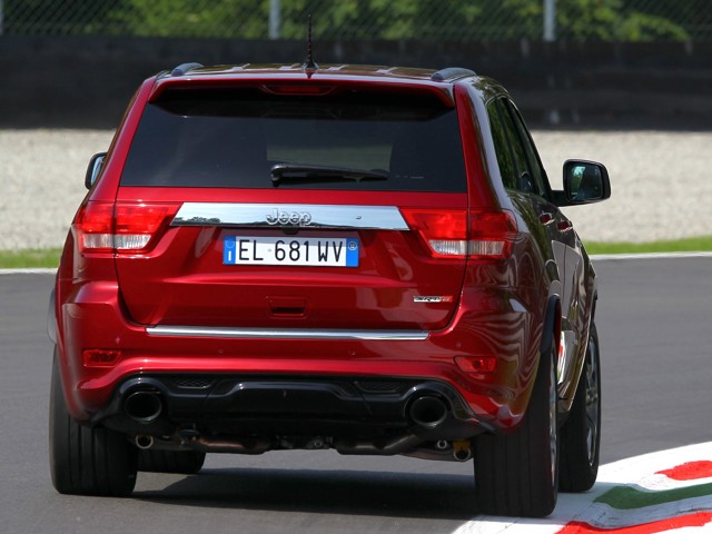 Jeep Grand Cherokee photo 60