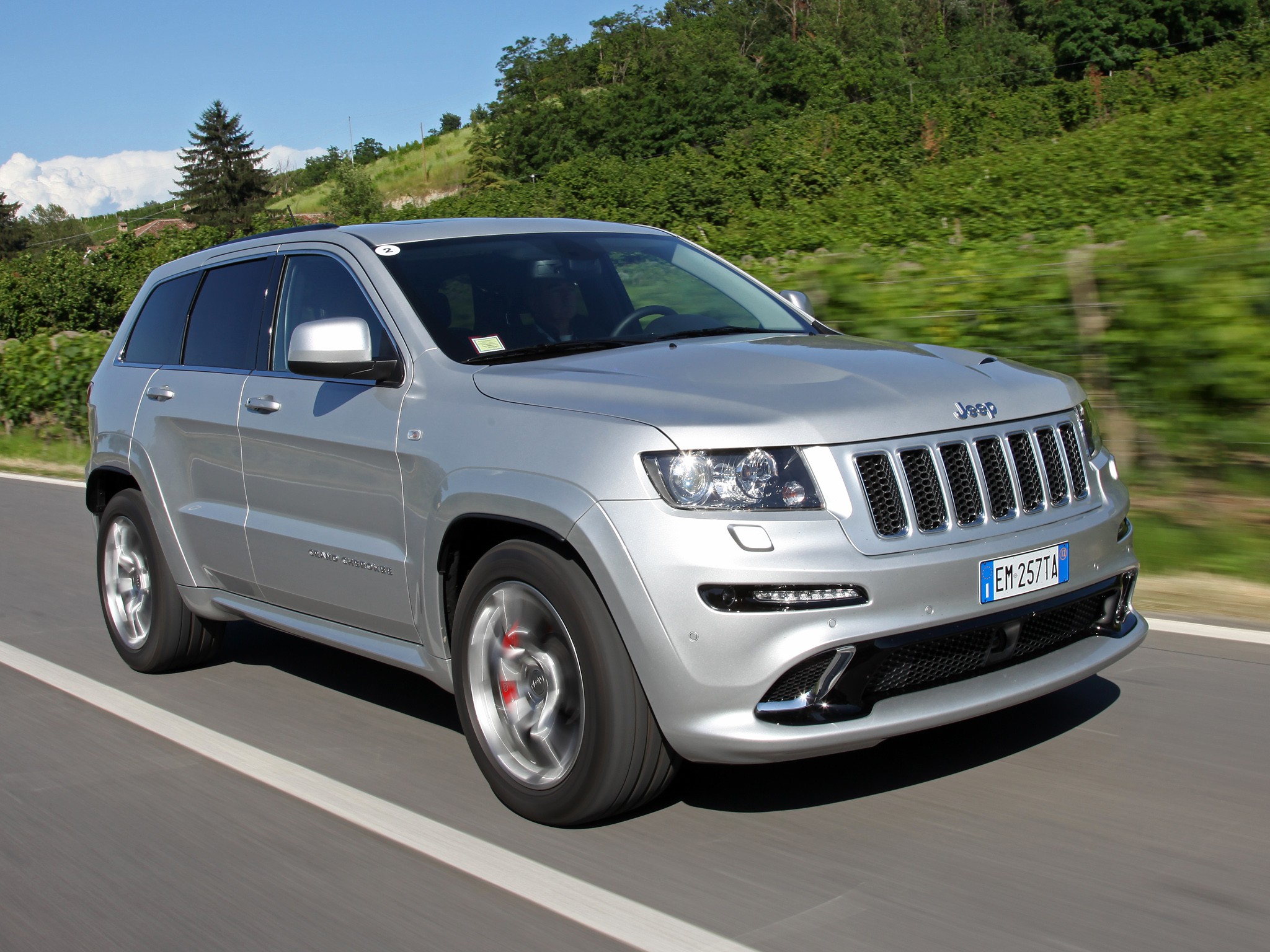 Jeep Grand Cherokee photo 74
