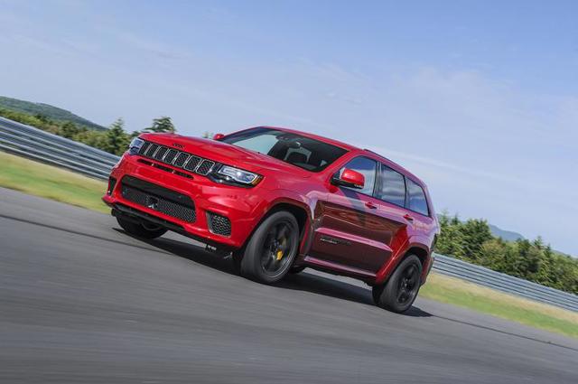Jeep Grand Cherokee photo 23
