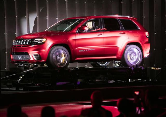 Jeep Grand Cherokee photo 28