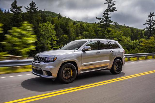 Jeep Grand Cherokee photo 47