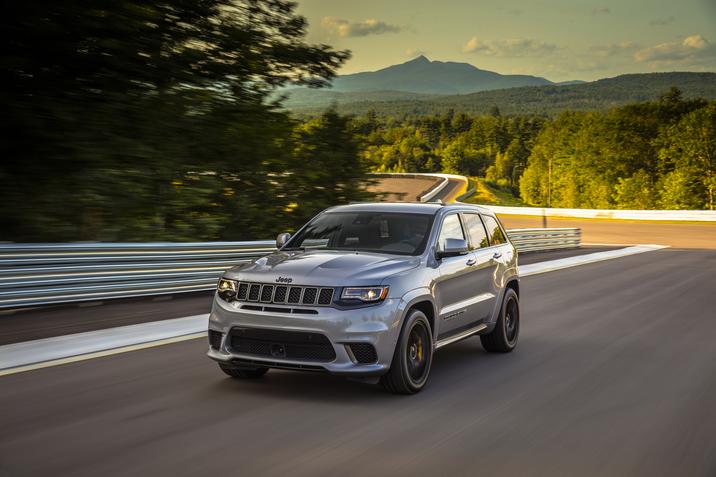 Jeep Grand Cherokee photo 49