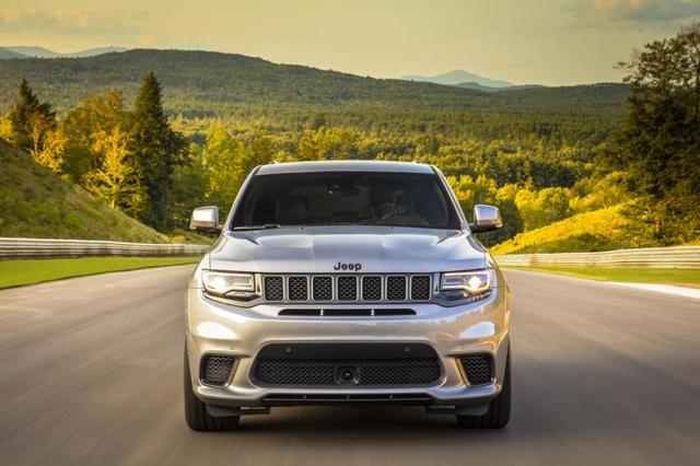 Jeep Grand Cherokee photo 51