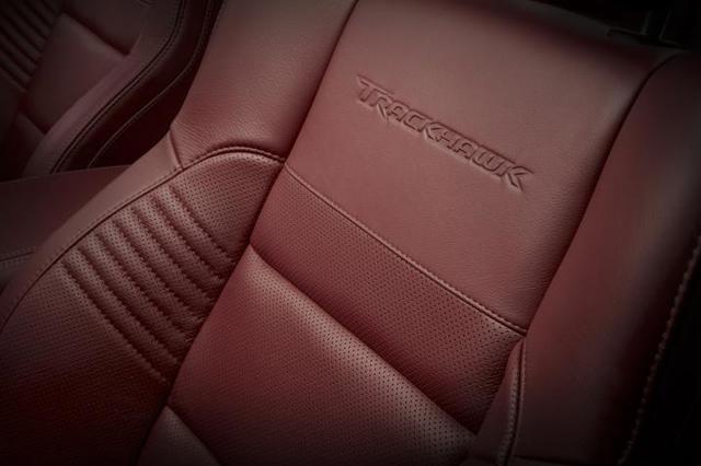 Jeep Grand Cherokee photo 64