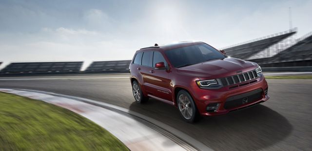 Jeep Grand Cherokee photo 1