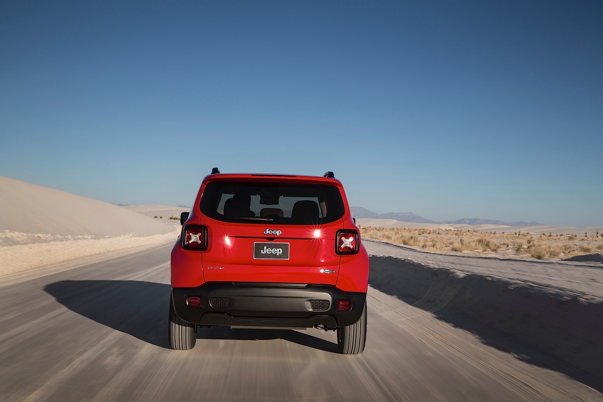 Jeep Renegade photo 22