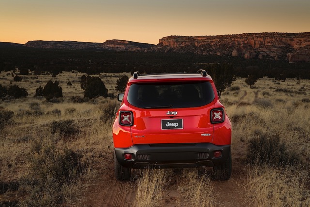 Jeep Renegade photo 38