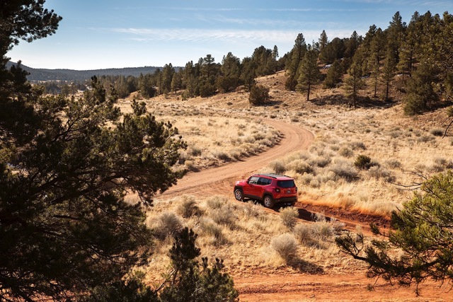 Jeep Renegade photo 40