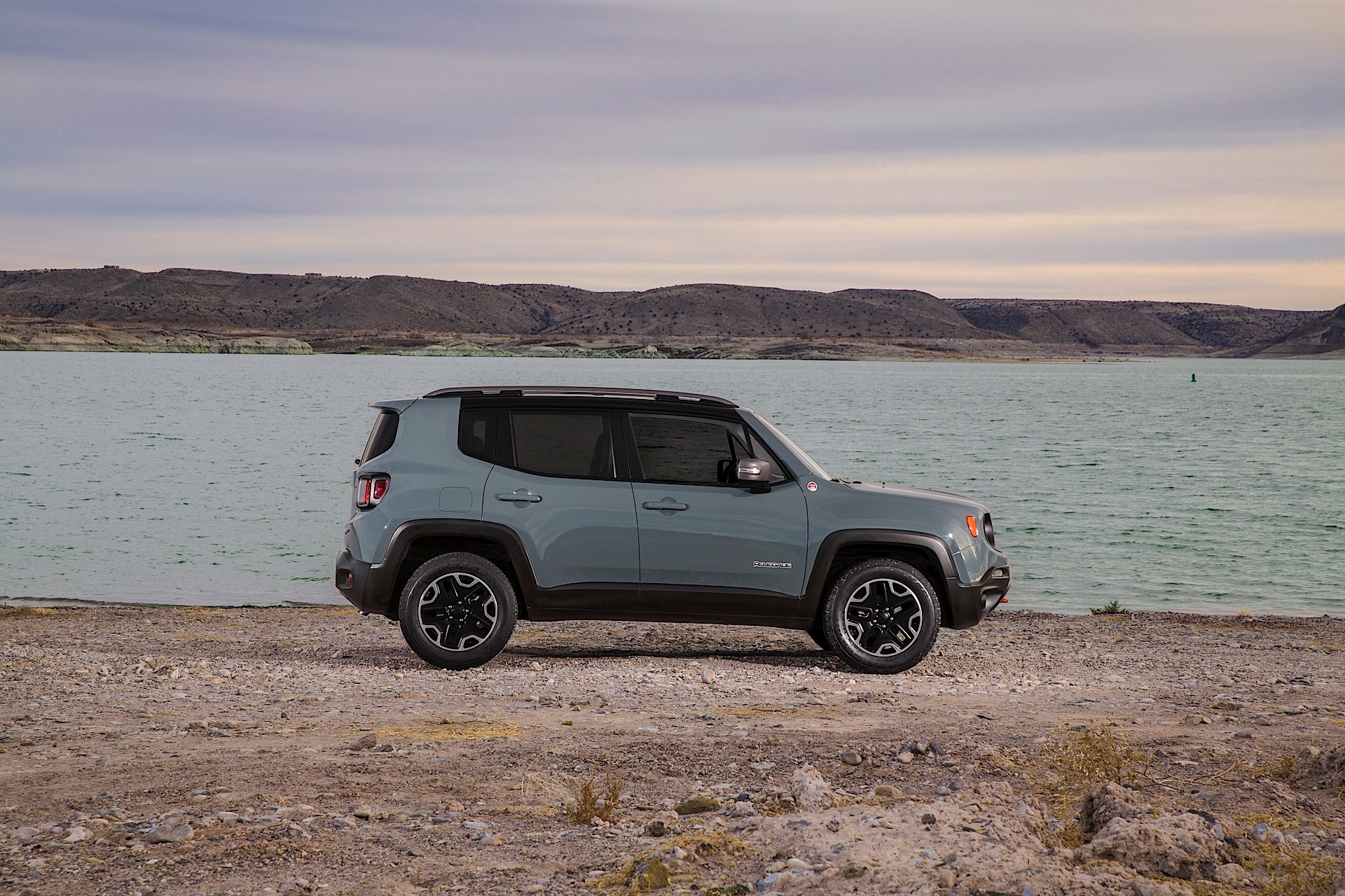 Jeep Renegade photo 53