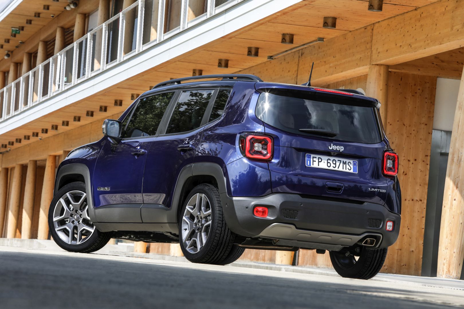 Jeep Renegade photo 20