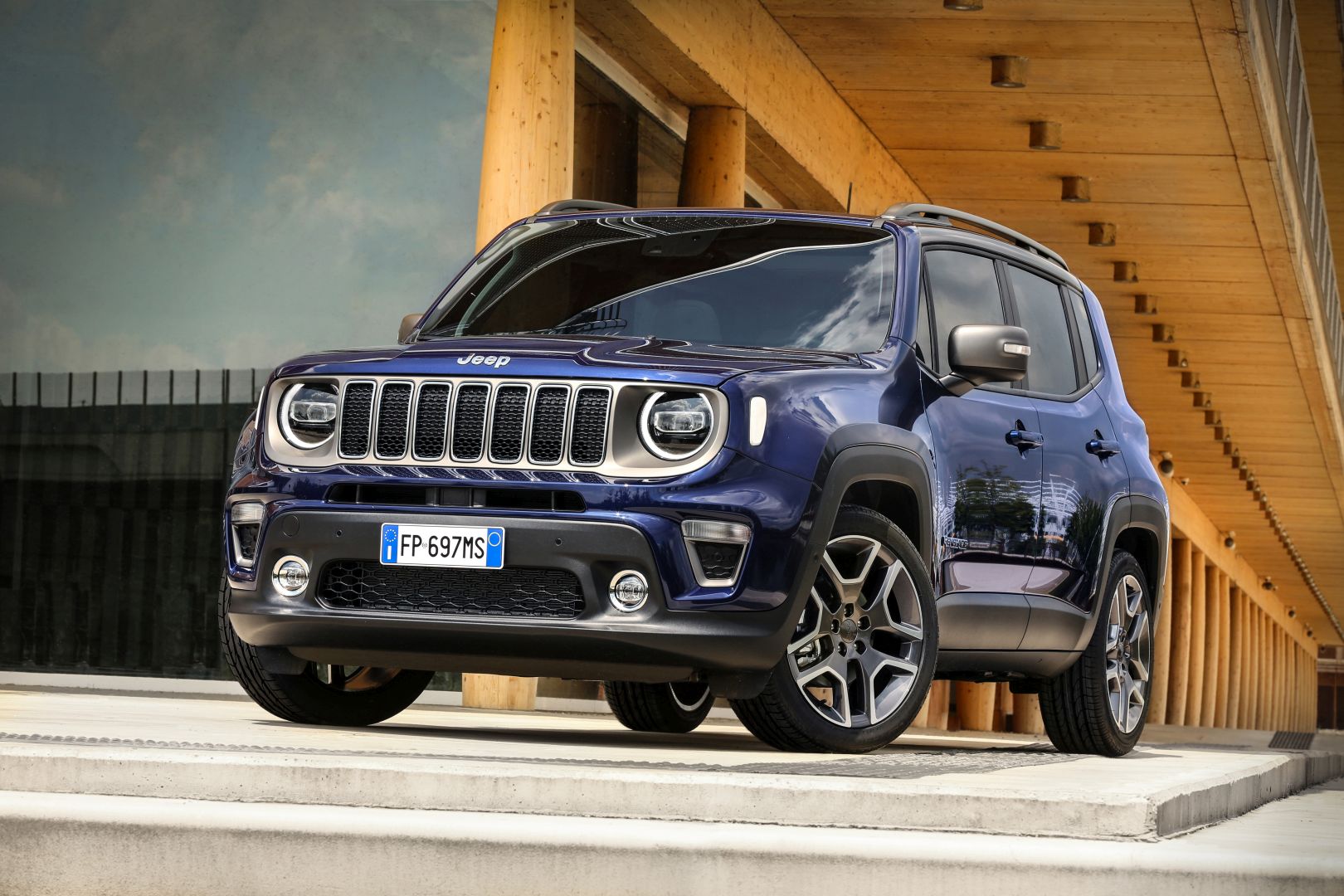 Jeep Renegade photo 22