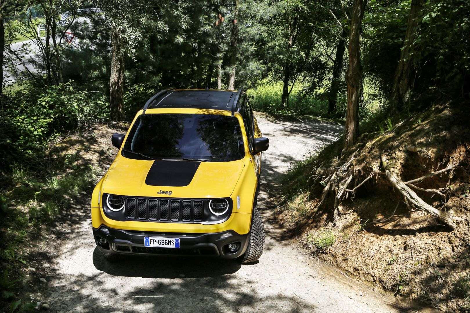 Jeep Renegade photo 28