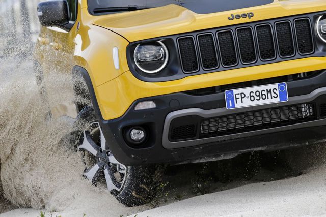 Jeep Renegade photo 32