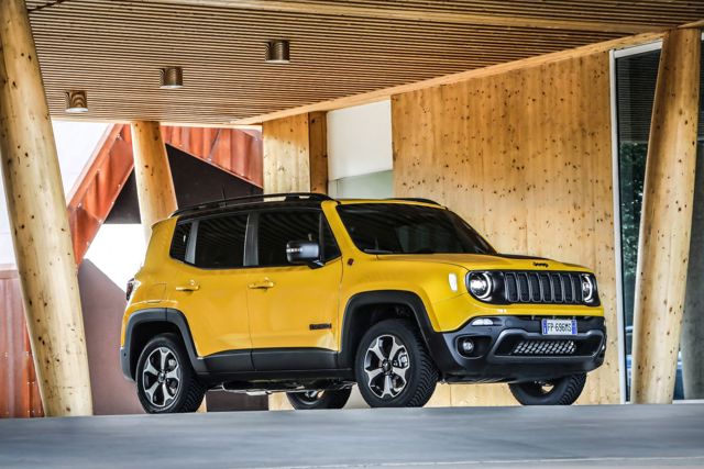 Jeep Renegade photo 46
