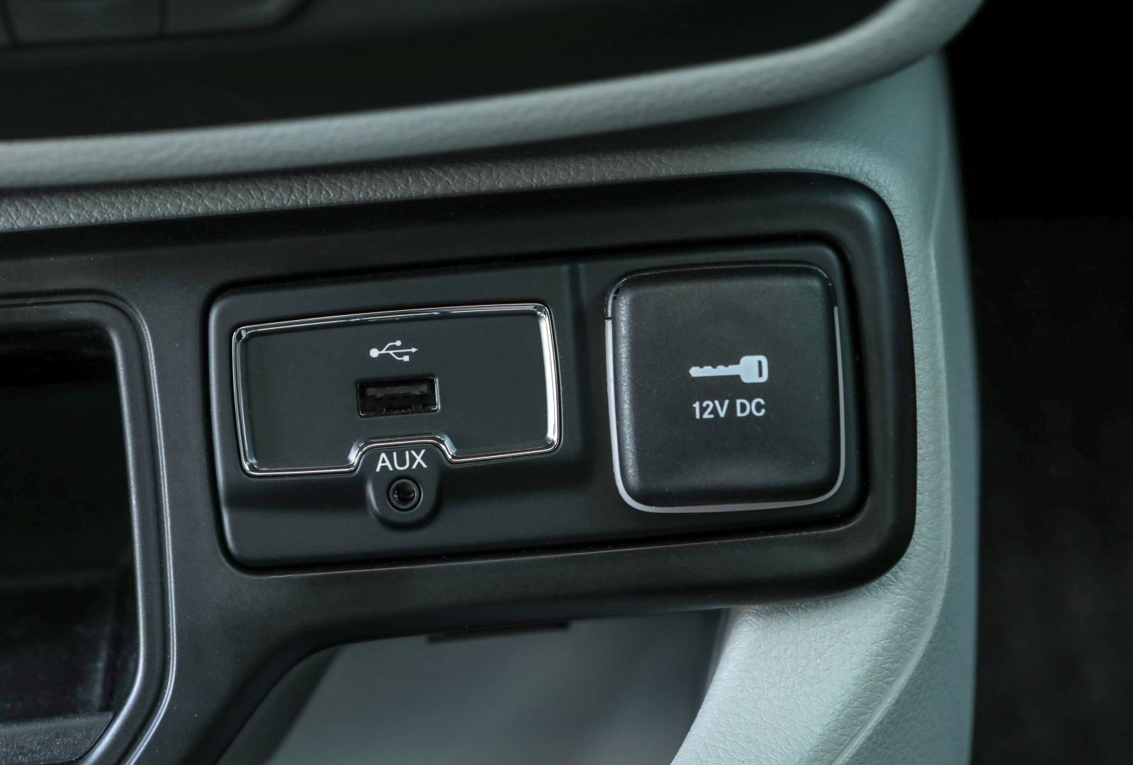 Jeep Renegade photo 79