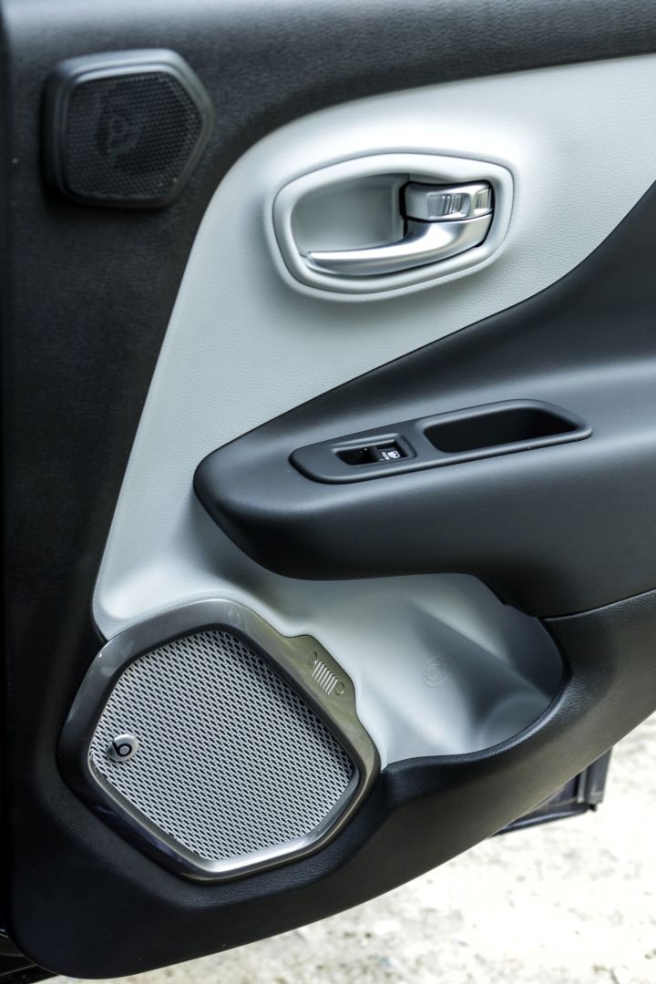 Jeep Renegade photo 88