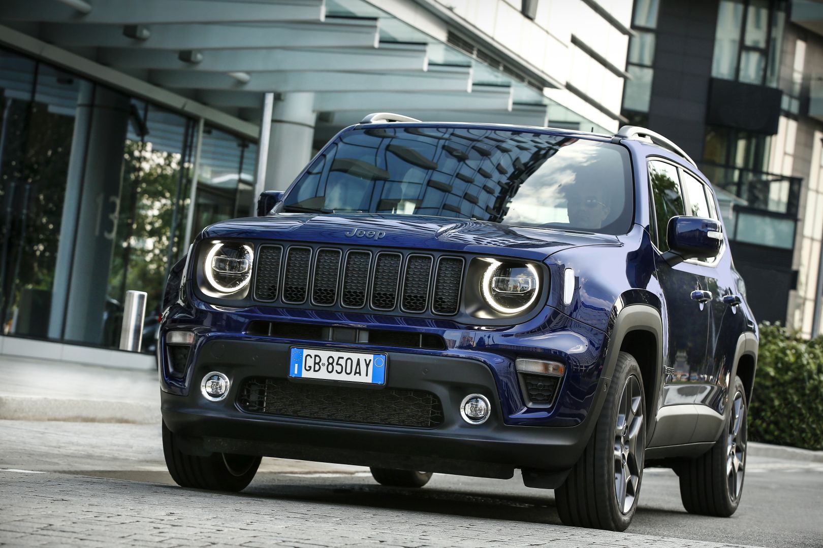 Jeep Renegade photo 48