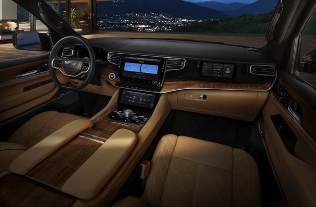 Jeep Wagoneer photo 44