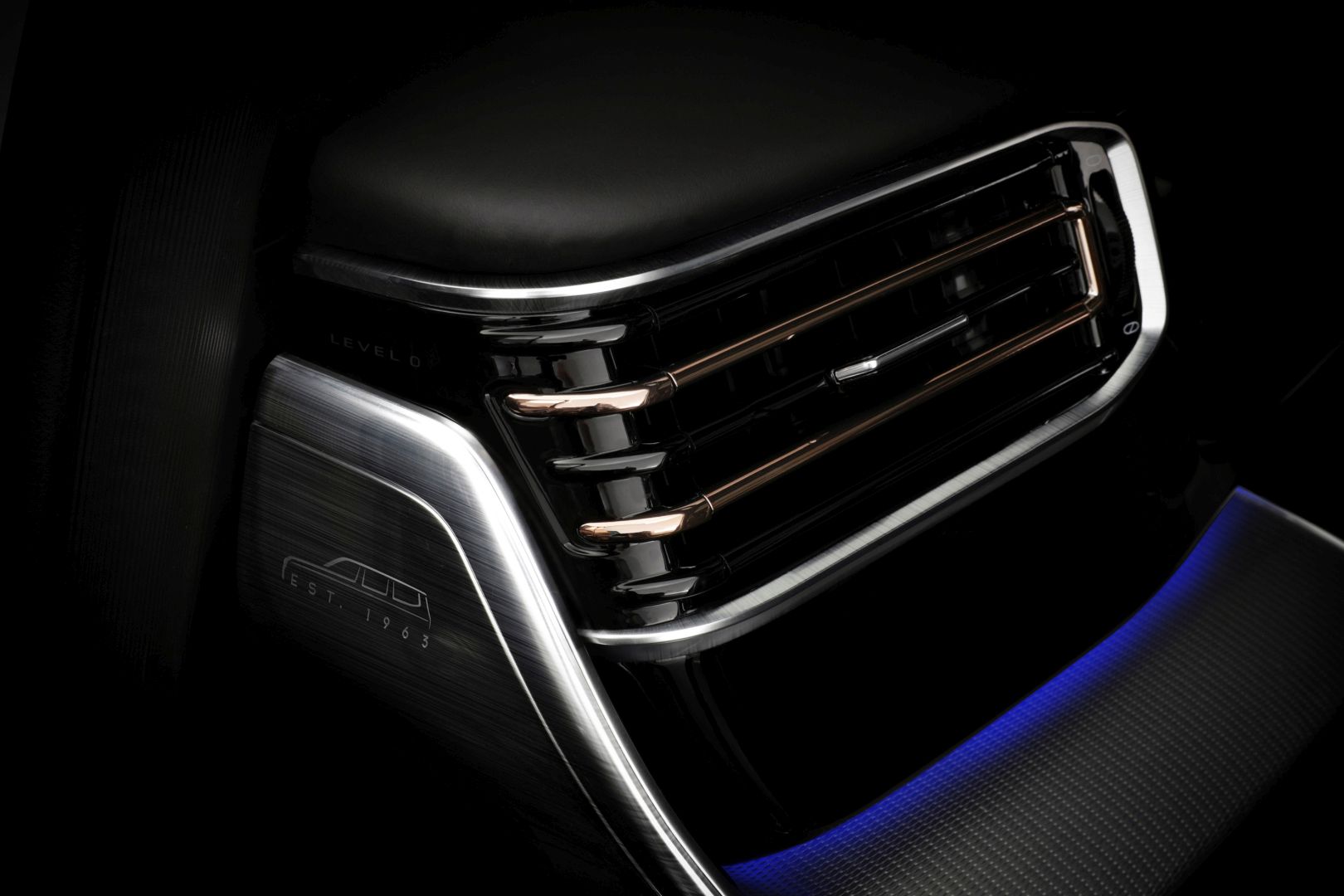 Jeep Wagoneer photo 72