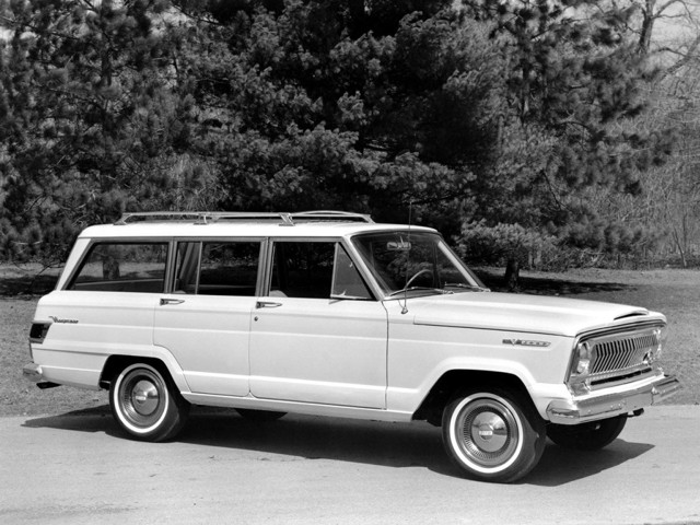 Jeep Wagoneer Foto 7