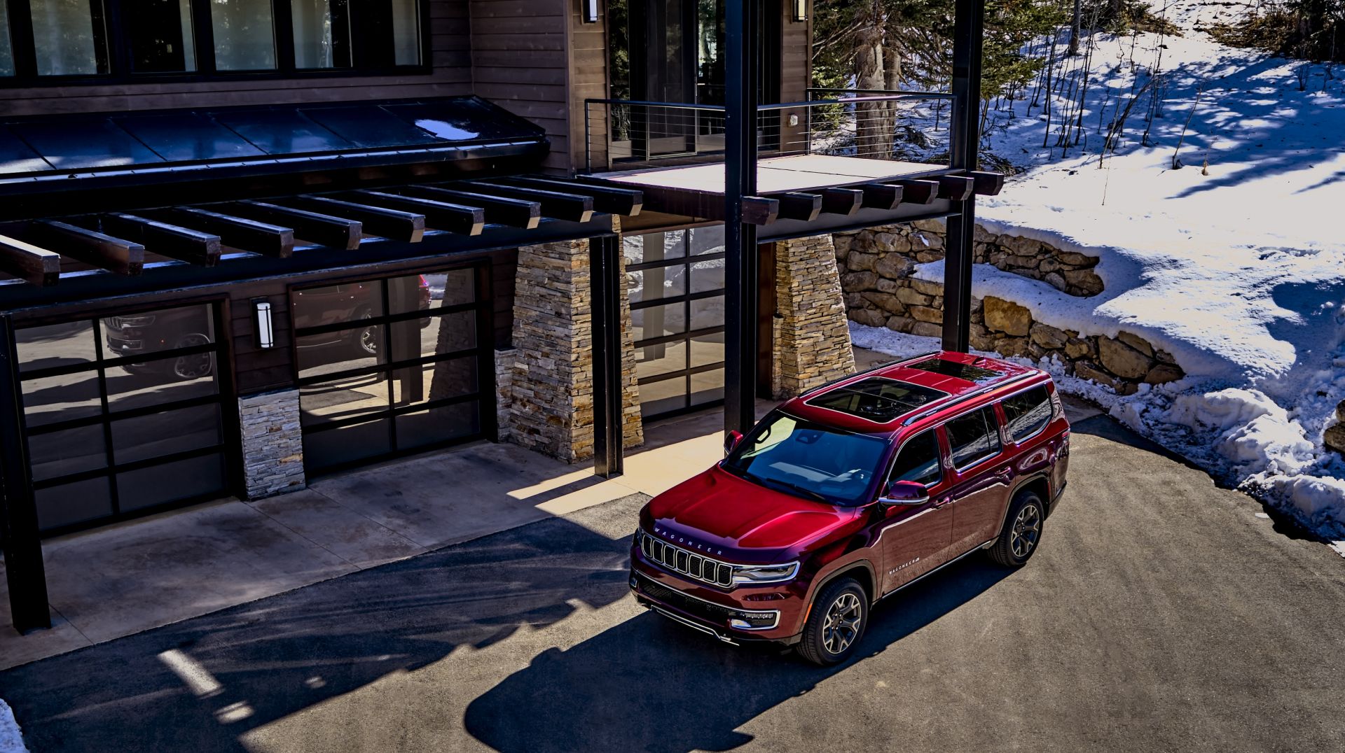 Jeep Wagoneer photo 8