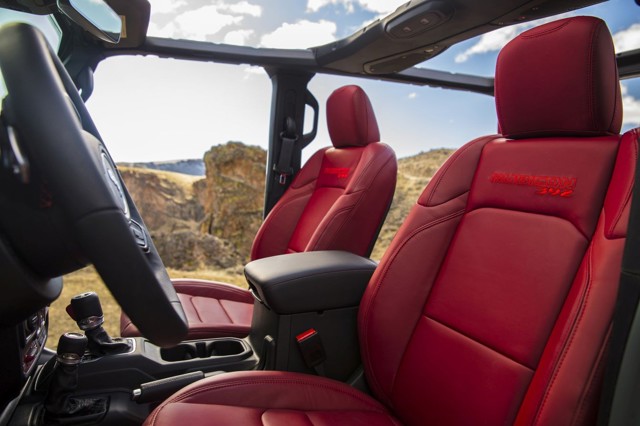 Jeep Wrangler Rubicon photo 18
