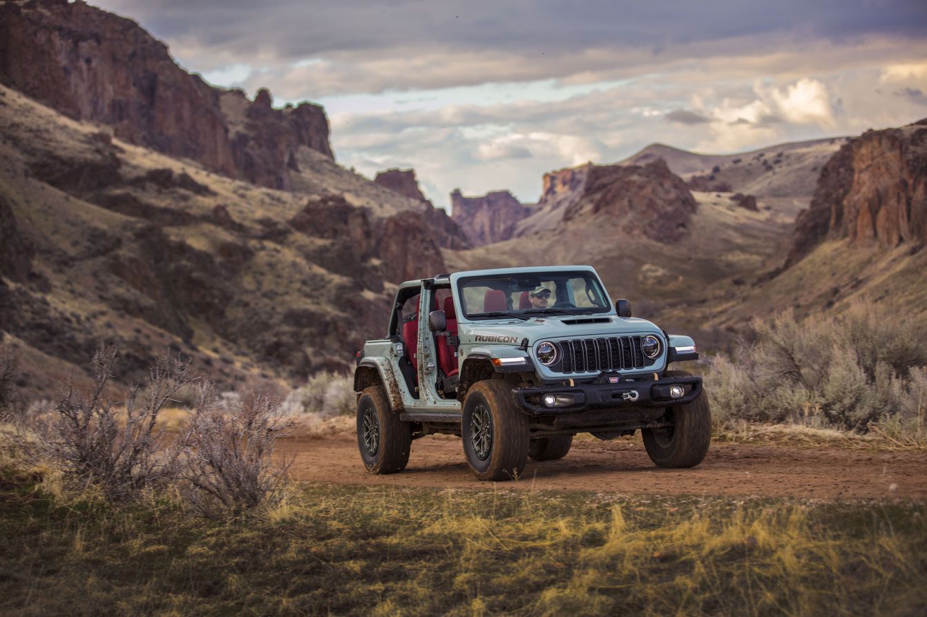Jeep Wrangler Rubicon photo 2